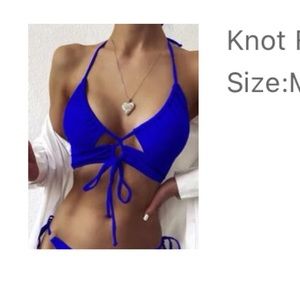 NWOT Knot Front Halter Bikini Top